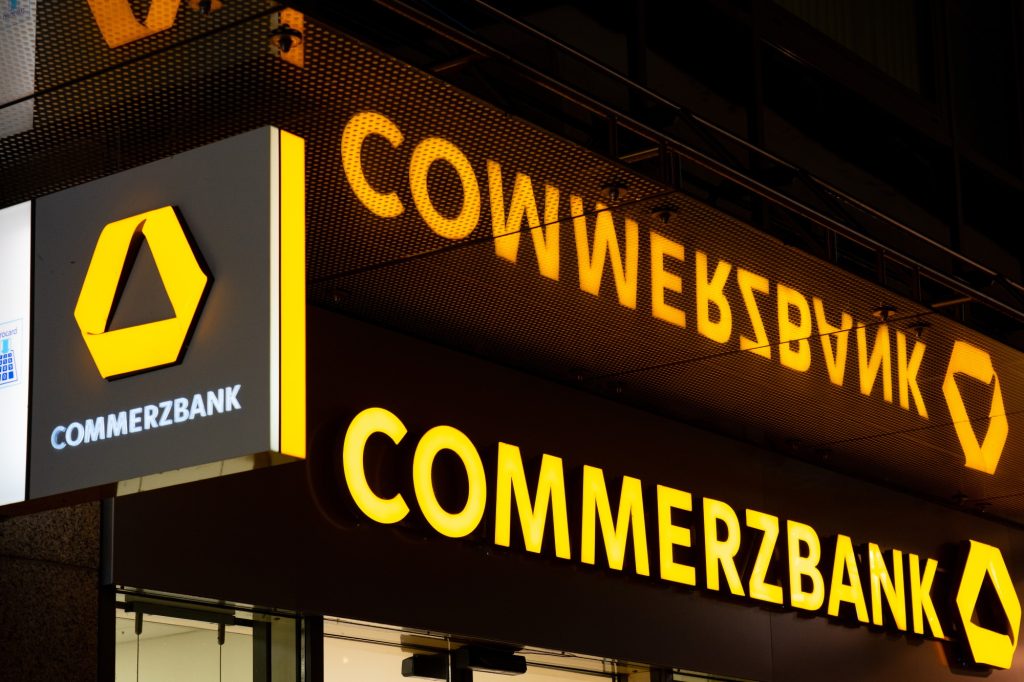 Commerzbank Aktie Stärker Börsen Hammer Diese News Verändern Alles - m2s5qll